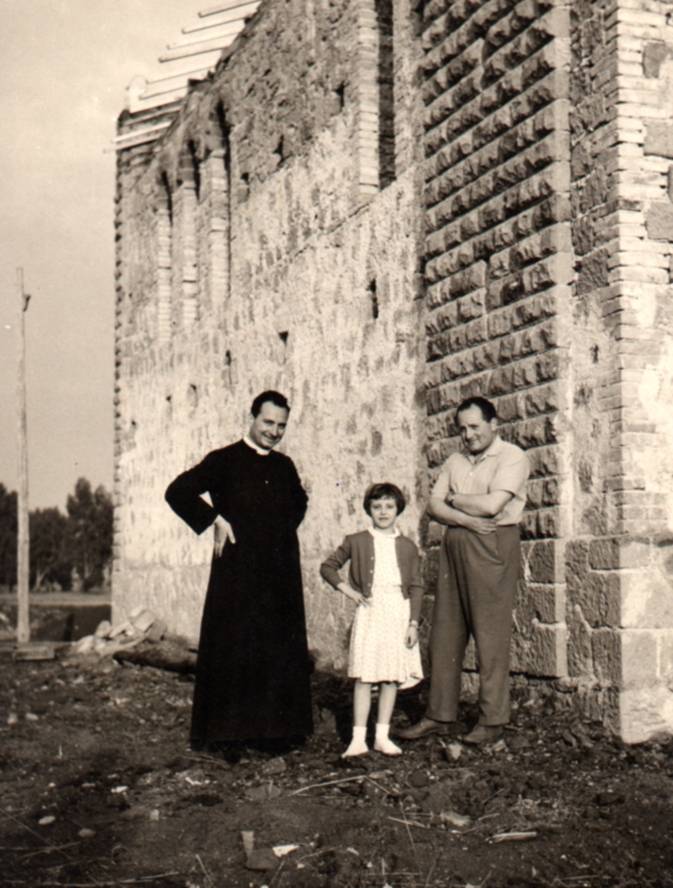 La chiesetta di Chiesuola in costruzione